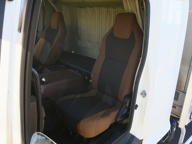 日野 レンジャー 中型 ウィング 2PG-FD2ABG(35581) 22枚目