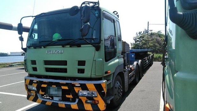 いすゞ ギガ 大型 トラクタ PKG-EXY52J8(3112) 7枚目
