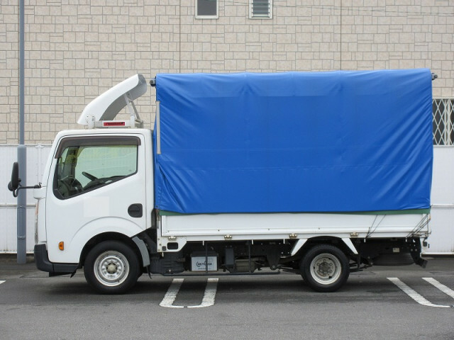 Nissan UD condor Small Holo wing body SKG-SZ2F24(6635) 6枚目