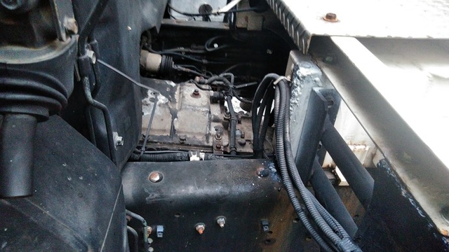 いすゞ ギガ 大型 粉粒体運搬車 KL-CYM73Q3(3722) 42枚目