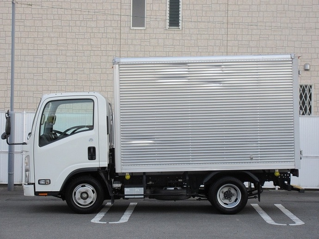 いすゞ エルフ 小型 バン TPG-NLR85AN(6698) 5枚目