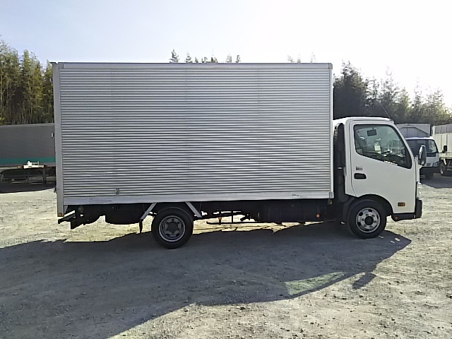 トヨタ ダイナ 小型 バン TKG-XZU710(8611) 8枚目