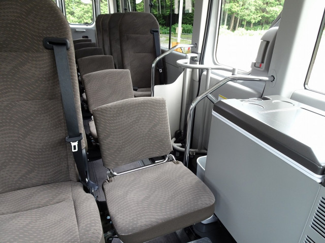 トヨタ コースター 小型 バス 2WG-GDB110(108000) 14枚目