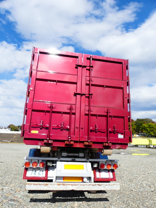 いすゞ ギガ 大型 コンテナ専用車 QKG-CYZ77AM(53468) 4枚目