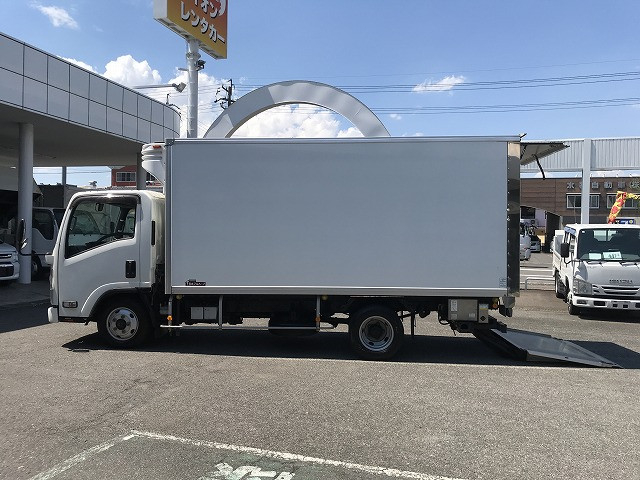 いすゞ エルフ 小型 冷蔵冷凍バン TKG-NMS85AN(110132) 11枚目