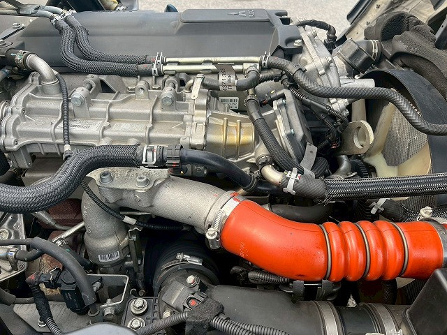 三菱ふそう キャンター 小型 バン TPG-FEA50(105896) 40枚目
