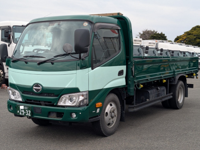 Hino dutro Small Flat body 2RG-XZU650M(106147) 1枚目