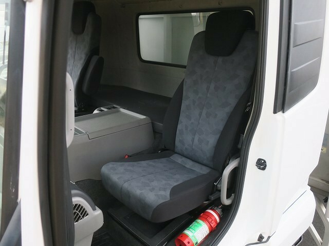 UDトラックス（日産） コンドル 中型 ウィング TKG-MK38L(29183) 21枚目