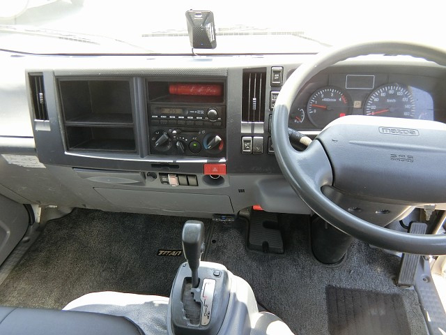 マツダ タイタン 小型 バン TKG-LMR85N(110714) 25枚目