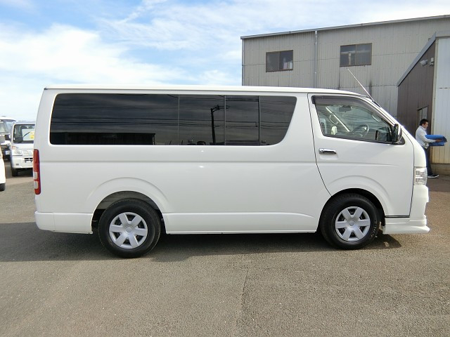トヨタ レジアスエース 小型 バン QDF-KDH201V(79115) 8枚目