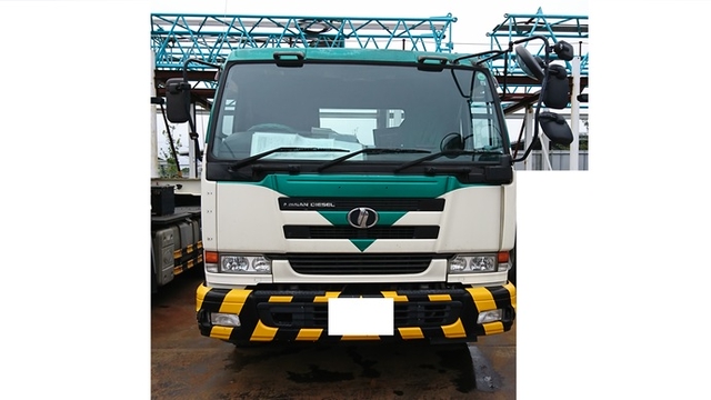 UDトラックス（日産） ビッグサム 大型 トラクタ KL-CW632GHT(2126) 2枚目