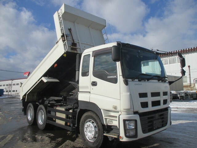 いすゞ ギガ 大型 土砂ダンプ QKG-CXZ77AT(7863) 7枚目