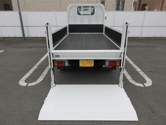 いすゞ エルフ 小型 平ボディ PB-NKS81A(6678) 7枚目
