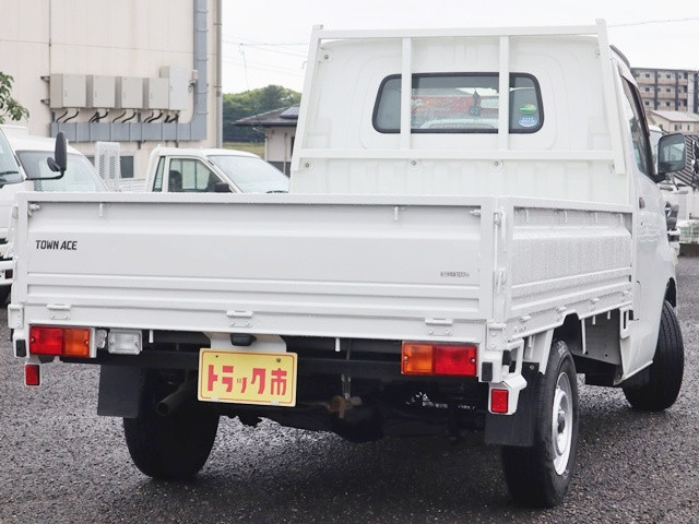トヨタ タウンエース 小型 平ボディ DBF-S402U(109950) 5枚目
