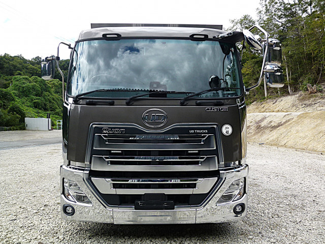 UDトラックス（日産） クオン 大型 平ボディ 2PG-CG5CA(113112) 2枚目