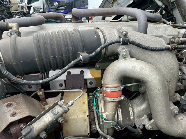 日野 プロフィア 大型 トラクタ LKG-SH1EDAG(109392) 42枚目