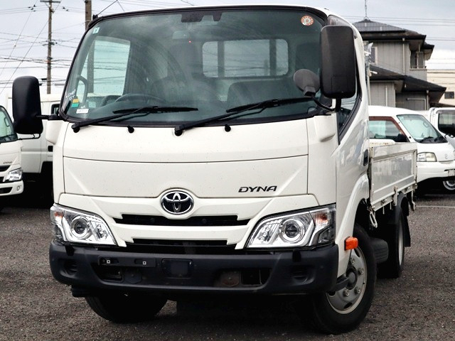 トヨタ ダイナ 小型 平ボディ 2RG-XZU605(111586) 1枚目