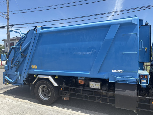 日野 レンジャー 増トン 塵芥車（プレス式） QKG-FJ7JGAA(110611) 6枚目