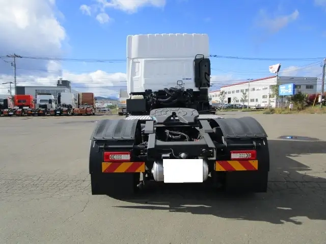 いすゞ ギガ 大型 トラクタ 2RG-EK5DAD(106886) 6枚目