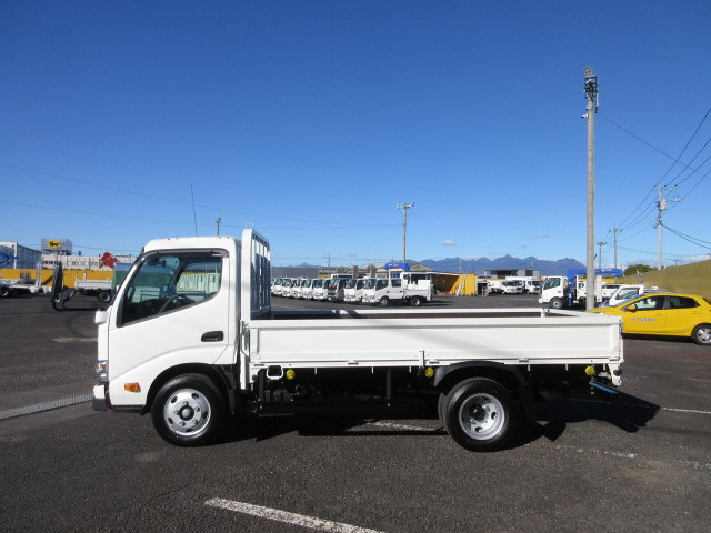 日野 デュトロ 小型 平ボディ 2WG-XZU646M(105274) 5枚目