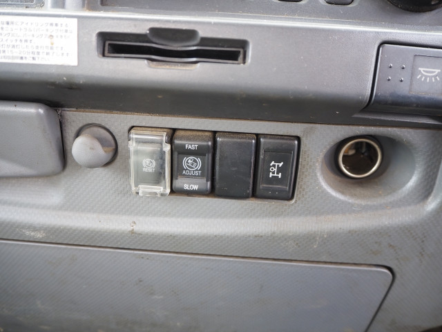 いすゞ フォワード 増トン 平ボディ（クレーン付） LPG-FTR90S2(110589) 47枚目