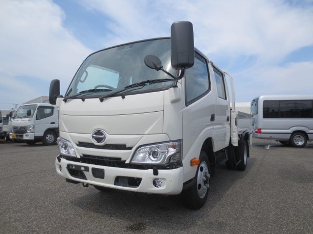 日野 デュトロ 小型 Wキャブ 2DG-XZU685M(111472) 3枚目