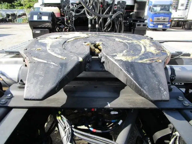 日産自動車 クオン 大型 トラクタ 2WG-GK5DAD(112718) 13枚目