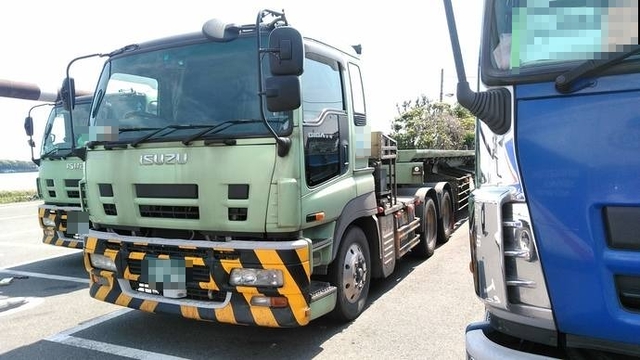 いすゞ ギガ 大型 トラクタ PKG-EXY52J8(3113) 3枚目