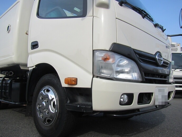 日野 デュトロ 小型 塵芥車（回転式） TKG-XZU600X(8053) 8枚目