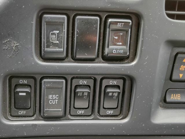 いすゞ ギガ 大型 トラクタ QKG-EXD52AD(9397) 34枚目