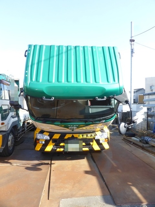 UDトラックス（日産） クオン 大型 平ボディ QKG-CD5ZL(2824) 38枚目