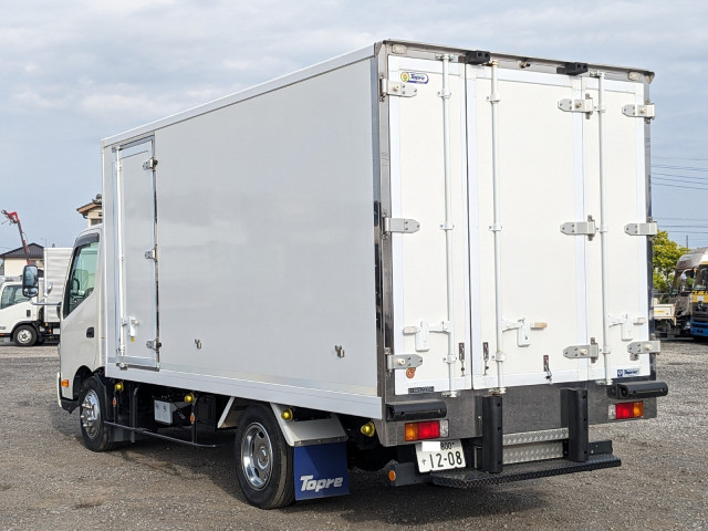 日野 デュトロ 小型 冷蔵冷凍バン 2RG-XZU710M(105679) 3枚目