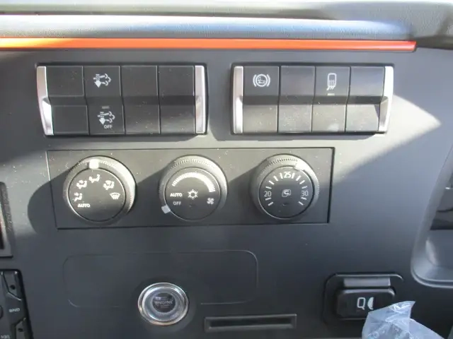 三菱ふそう スーパーグレート 大型 トラクタ 2KG-FV80VJR(106872) 42枚目