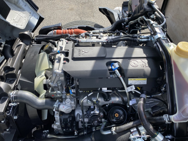 三菱ふそう キャンター 小型 平ボディ 2RG-FEAV0(107398) 11枚目