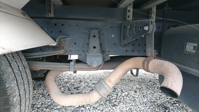 いすゞ エルフ 小型 冷蔵冷凍バン BDG-NPR85AN(2136) 22枚目