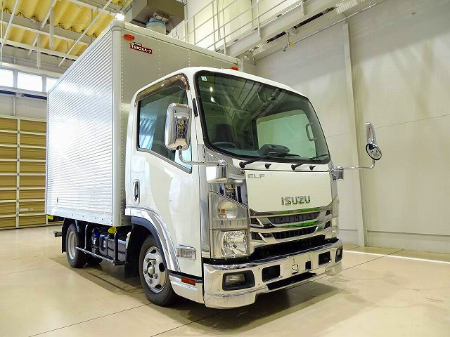 いすゞ エルフ 小型 バン 2RG-NLR88AN(112977) 2枚目
