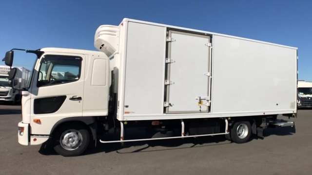 日野 レンジャー 中型 冷蔵冷凍バン 2KG-FD2ABA(37349) 6枚目