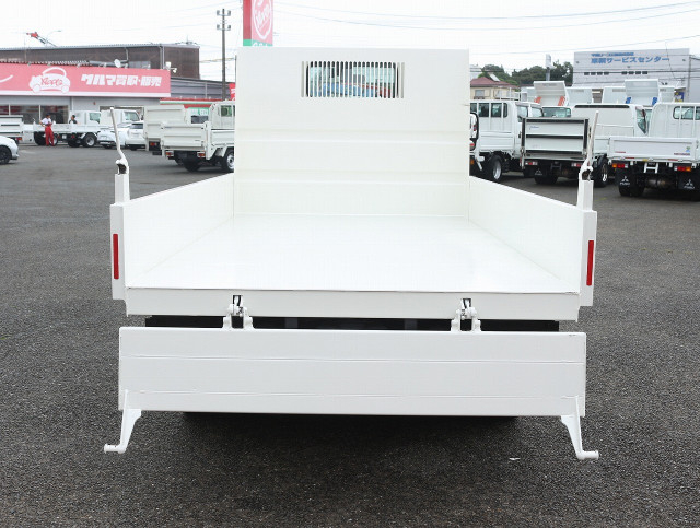 トヨタ ダイナ 小型 土砂ダンプ 2RG-XZC600D(111779) 11枚目