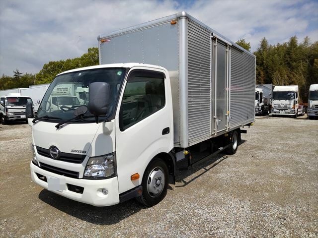 日野 デュトロ 小型 バン TKG-XZU720M(9384) 3枚目