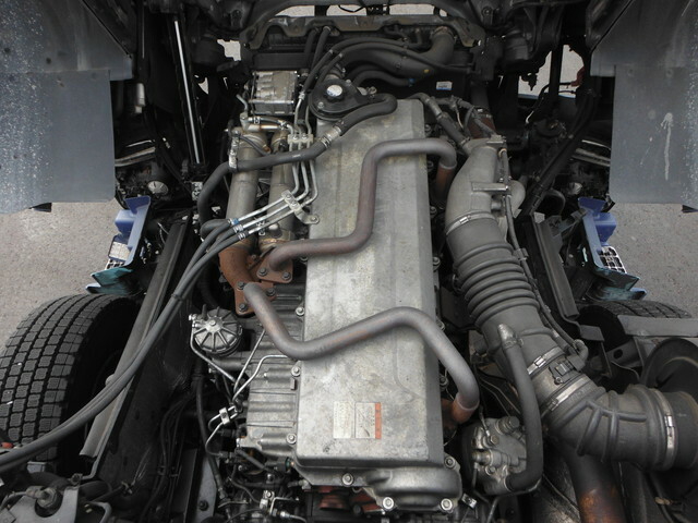 日野 プロフィア 大型 トラクタ BDG-SH1EDXG(7210) 10枚目