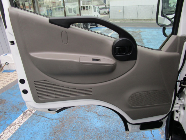 日産自動車 アトラス 小型 平ボディ CBF-SQ1F24(86182) 32枚目