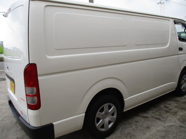 Toyota hiace Small Freezer box_body QDF-KDH201V(92206) 33枚目