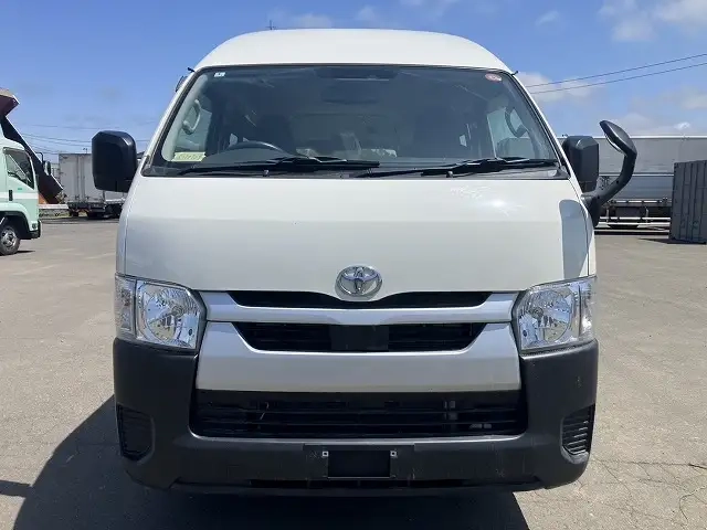 トヨタ ハイエース 小型 特装車・その他 3DF-GDH206K(106518) 2枚目