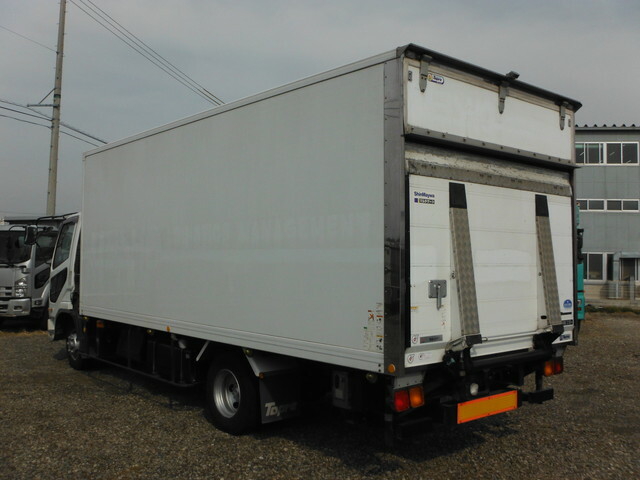 三菱ふそう ファイター 中型 冷蔵冷凍バン PDG-FK71R(7075) 7枚目