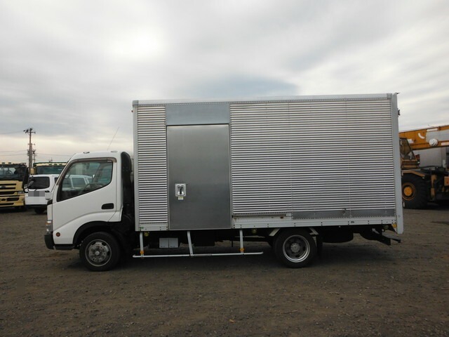 トヨタ ダイナ 小型 バン BDG-XZU414(5860) 7枚目