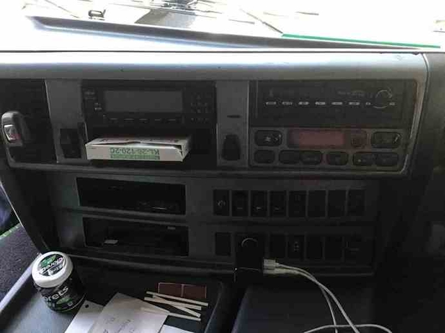 日野 プロフィア 大型 バン ADG-FW1EXYG(2400) 14枚目