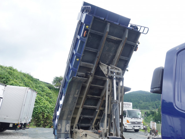 三菱ふそう ファイター 増トン 土砂ダンプ QDG-FQ62F(110345) 9枚目