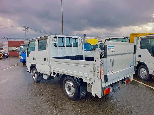 Isuzu elf Small Double cab TPG-NHS85A(97143) 4枚目