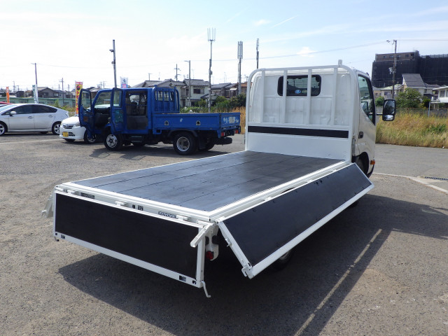トヨタ トヨエース 小型 平ボディ 2RG-XZC605(110676) 24枚目