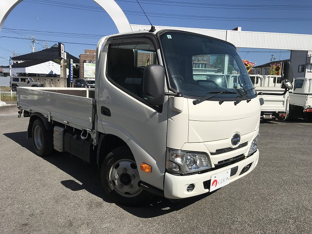 日野 デュトロ 小型 平ボディ 2RG-XZU605M(113100) 3枚目